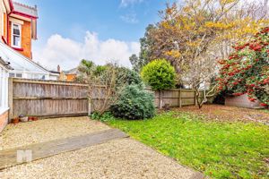 Photo 26- click for photo gallery